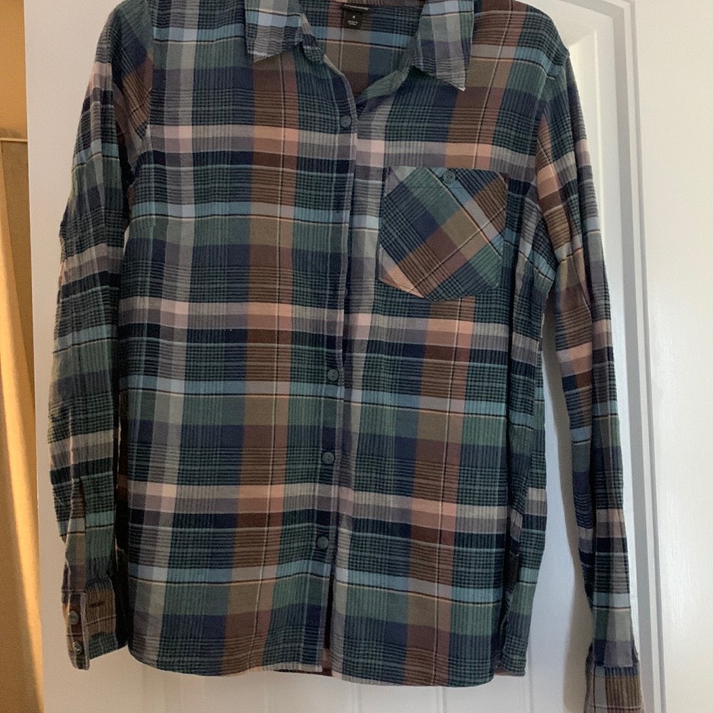 Patagonia button up plaid